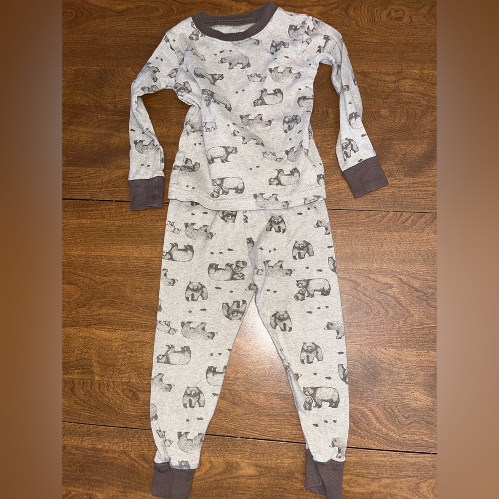 Carter's Gray Bear Print Pajama Set